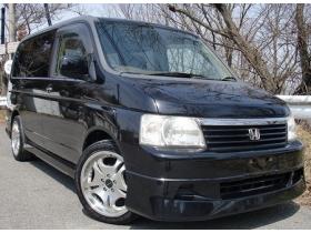 ステップワゴン　タイプ　D 2000 4WG 他18万有り　パールも有り