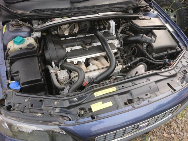S60 AWD ICターボ　2500 4SD