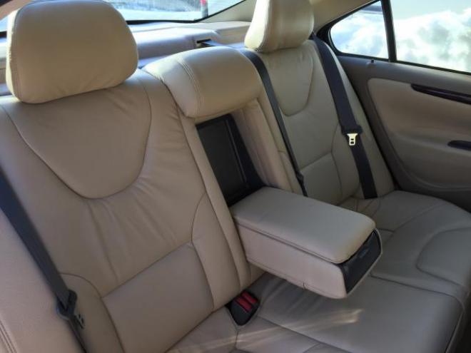 S60 AWD ICターボ　2500 4SD