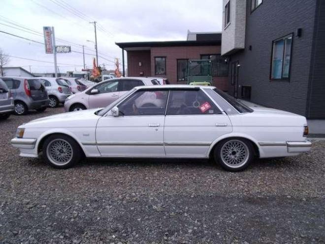グランデリミテッド限定車(青内装)冬季車庫保管 2000 4Dr
