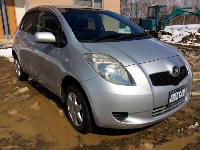 F 4WD 1300 5Dr