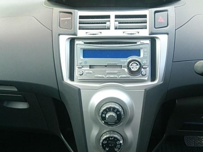 F 4WD 1300 5Dr