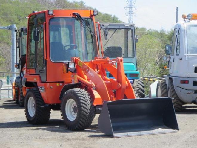 クボタタイヤショベルＲ４３０Ｚ、4WD、H28年式、228HR　 