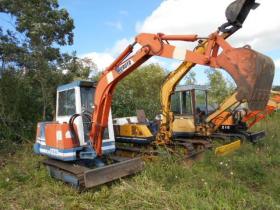 バックホー　可働品