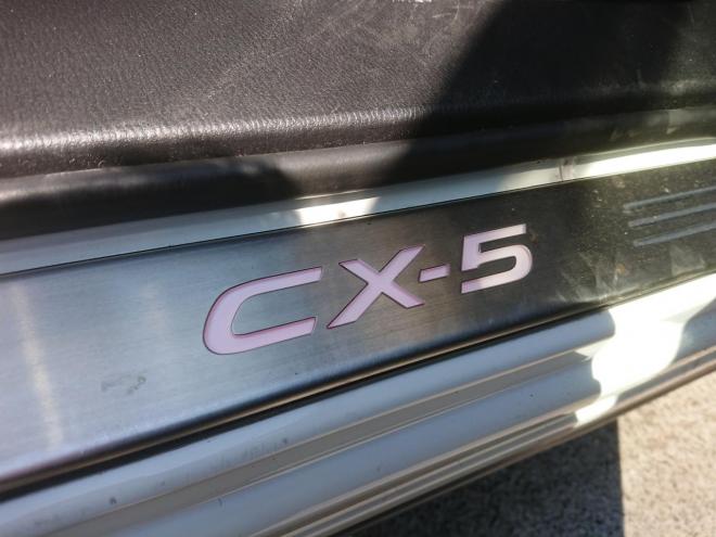 CX-5ＸＤ　Ｌパッケージ　２．２ディーゼルターボ　ｉ－ｓｔｏｐ　スマートキー＆プッシュスタート　エンジンスターター　ナビ・ＴＶ・ＤＶＤ　バック＆サイドカメラ　ウィンカーミラー　夏用純正オプション１９ＡＷ　カタログ燃費１８，０ｋｍ／Ｌ 4WD 2200 5Dr 4WD 2200 5Dr