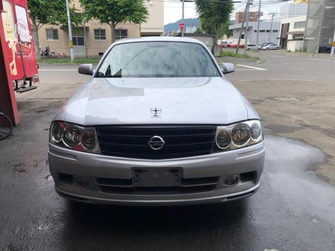 グロリア２５０T　FOUR　6万Km　社外HID　社外ナビTV　１８インチアルミ 　ターボ２６０HP 全塗装済み　美車 4WD 2500 4Dr