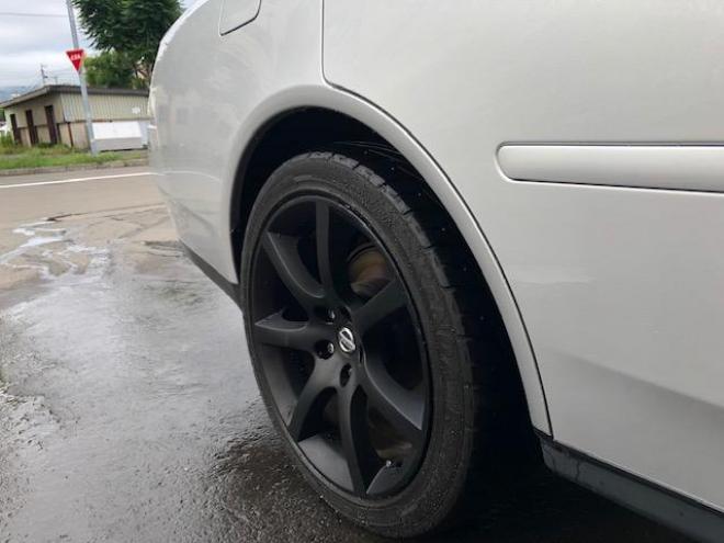 グロリア２５０T　FOUR　6万Km　社外HID　社外ナビTV　１８インチアルミ 　ターボ２６０HP 全塗装済み　美車 4WD 2500 4Dr