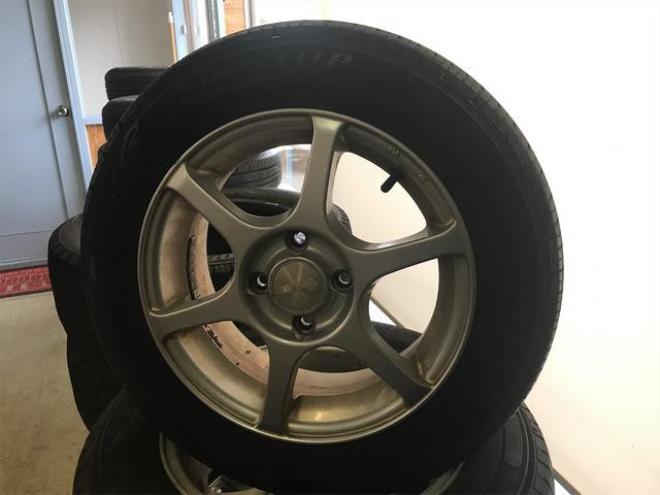 Ｆ　４ＷＤ　ワンオーナー　ドライブレコーダー　夏冬タイヤ付 4WD 1300 5Dr