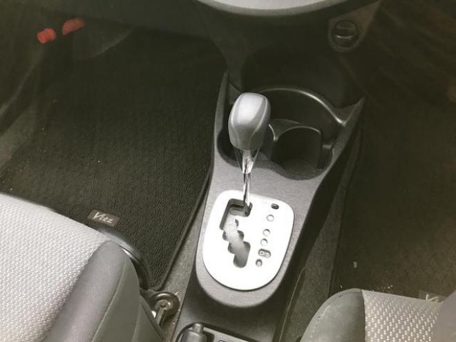 Ｆ　スマイルエディション　ＥＧプッシュスタート　スマートキー 2WD 1300 5Dr