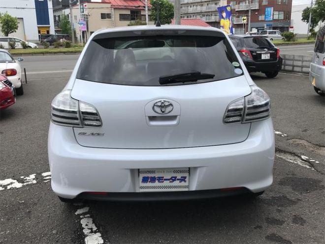 Ｇ　純正ＨＤＤナビ　バックカメラ　スマートキー　夏冬タイヤ付 2WD 2400 5Dr
