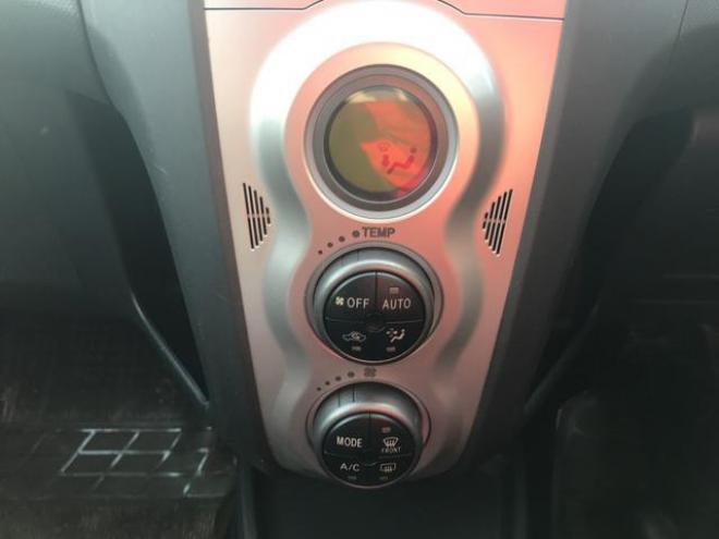 Ｕ　４ＷＤ　スマートキー　ＥＴＣ　エンジンスターター 4WD 1300 5Dr