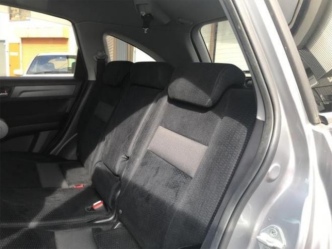 ＺＸ　４ＷＤ　ＨＤＤナビ　バックカメラ　夏冬タイヤ付　キーレスエントリー　エンジンスターター　横滑り防止装置　ＥＴＣ　オートエアコン　電動格納ミラー　ＨＩＤ　取扱説明書 4WD 2400 5Dr