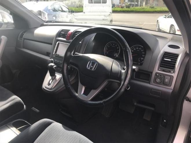 ＺＸ　４ＷＤ　ＨＤＤナビ　バックカメラ　夏冬タイヤ付　キーレスエントリー　エンジンスターター　横滑り防止装置　ＥＴＣ　オートエアコン　電動格納ミラー　ＨＩＤ　取扱説明書 4WD 2400 5Dr