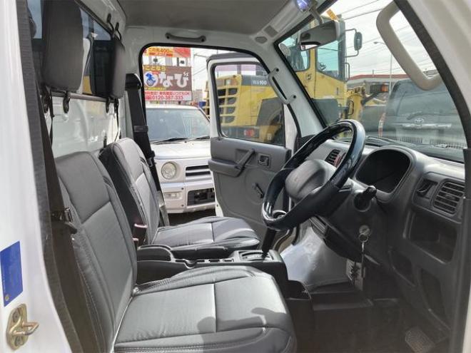 トラック ＫＵ　４ＷＤエアコン・パワステ地区限定車　リフトアップ　電光ナンバー　新品社外マフラー　社外アルミ　マットタイヤ　シートカバー　社外レザーシートカバー 4WD 660 2Dr