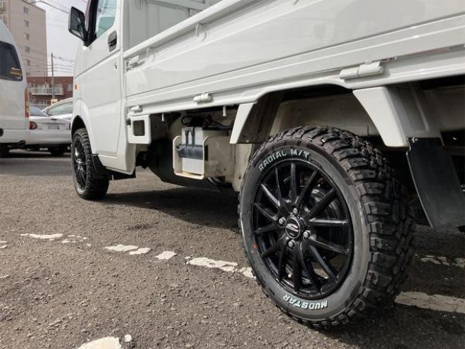 トラック ＫＵ　４ＷＤエアコン・パワステ地区限定車　リフトアップ　電光ナンバー　新品社外マフラー　社外アルミ　マットタイヤ　シートカバー　社外レザーシートカバー 4WD 660 2Dr
