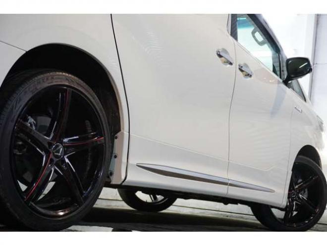 ハイブリッド 2.5 G Fパッケージ 4WD　4WD/革シート/両側パワスラ/フリップM 2500 5Dr