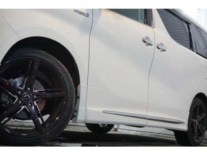 ハイブリッド 2.5 G Fパッケージ 4WD　4WD/革シート/両側パワスラ/フリップM 2500 5Dr