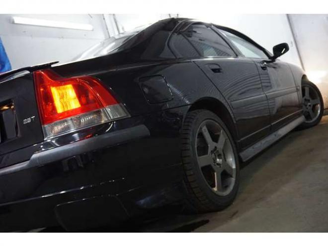 S60 2.5T スポーツ リミテッドエディション　サンルーフ/革シート/シートヒーター 正規輸入車 2WD 2500 4Dr