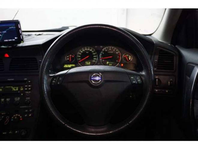 S60 2.5T スポーツ リミテッドエディション　サンルーフ/革シート/シートヒーター 正規輸入車 2WD 2500 4Dr