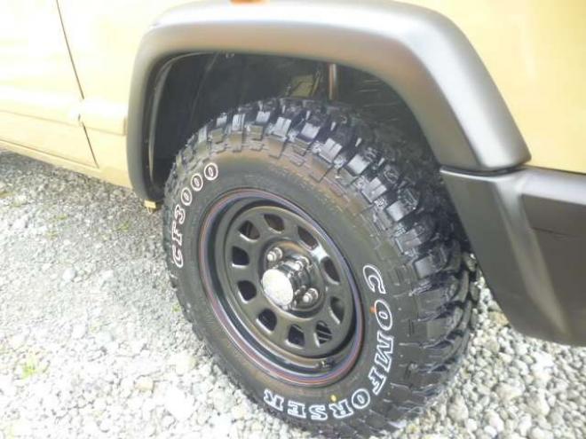リミテッド 4WD　弊社オリジナルレトロカラー新品タイヤ装着 正規輸入車 4000