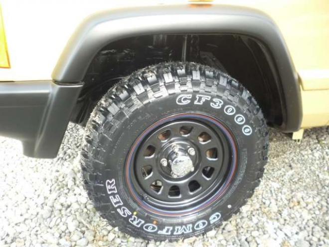 リミテッド 4WD　弊社オリジナルレトロカラー新品タイヤ装着 正規輸入車 4000