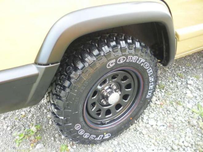 リミテッド 4WD　弊社オリジナルレトロカラー新品タイヤ装着 正規輸入車 4000