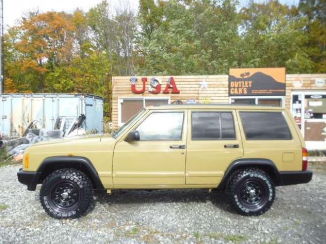 リミテッド 4WD　弊社オリジナルレトロカラー新品タイヤ装着 正規輸入車 4000