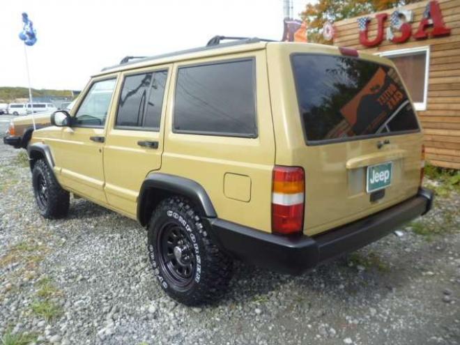 リミテッド 4WD　弊社オリジナルレトロカラー新品タイヤ装着 正規輸入車 4000