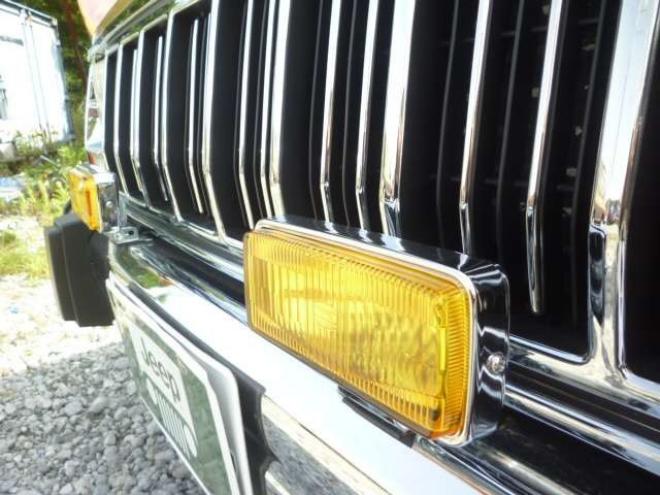 リミテッド 4WD　弊社オリジナルレトロカスタム車 正規輸入車 4000