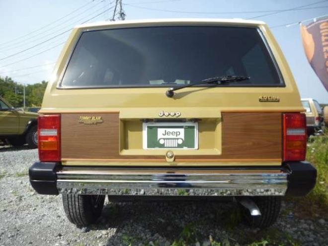リミテッド 4WD　弊社オリジナルレトロカスタム車 正規輸入車 4000