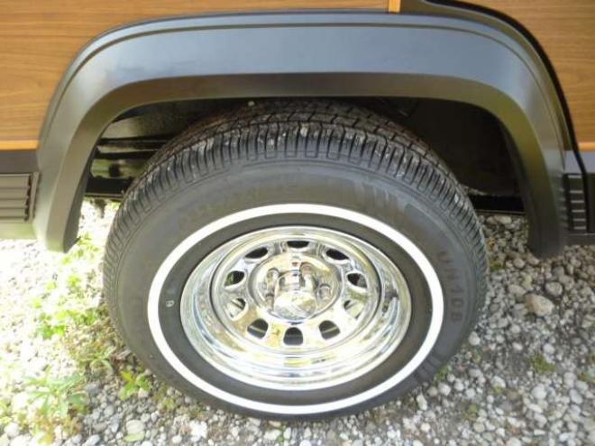 リミテッド 4WD　弊社オリジナルレトロカスタム車 正規輸入車 4000