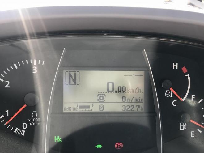 トラクタークボタ　中古　M1060W