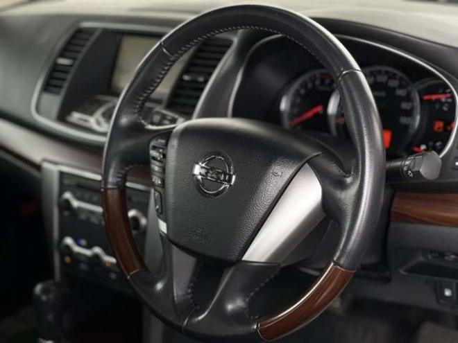 2.5 250XL FOUR 4WD　ナビTV バックカメラ　障害物センサ ETC 2500