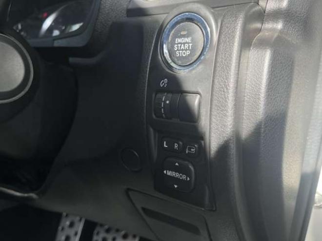ハッチバック 2.0 i-S 4WD　ワンオーナー ミュージックプレイヤー接続 2000