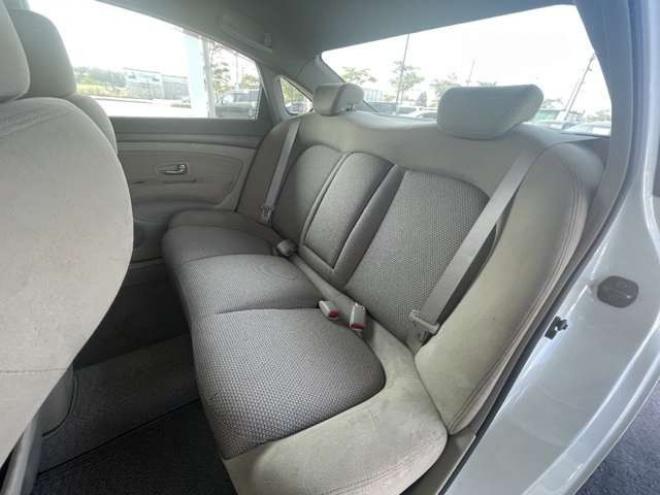 1.5 15M FOUR 4WD　Egスターター 社外メモリナビ バックカメラ 1500