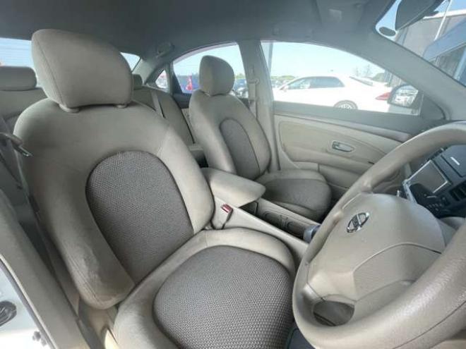1.5 15M FOUR 4WD　Egスターター 社外メモリナビ バックカメラ 1500