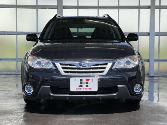 2.0 i 4WD　フルセグナビ エンジンスタータ HIDライト 2000