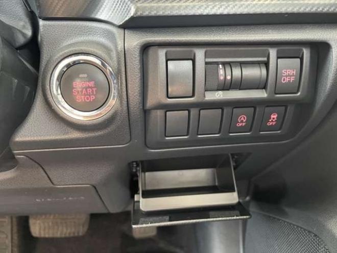 スポーツ 1.6 i-L アイサイト 4WD　オートクルーズ ナビ LEDライト 横滑り防止 1600