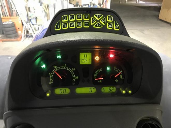トラクターニューホランド　中古　T7.200