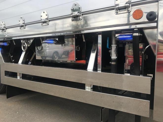 レンジャー未使用　ワイドハイルーフ　6.2m　家畜運搬車