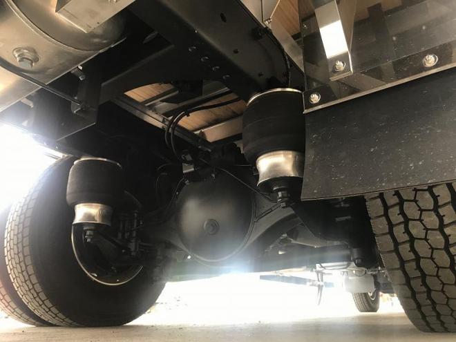 レンジャー未使用　ワイドハイルーフ　6.2m　家畜運搬車