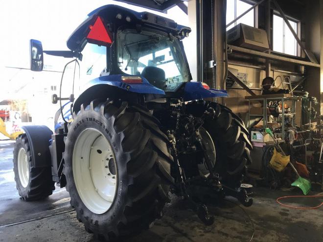 トラクターニューホランド　中古　T6.180　デルタ
