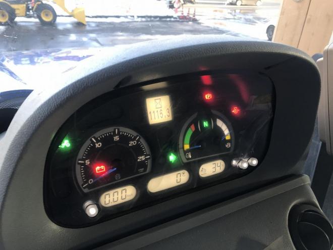 トラクターニューホランド　中古　T6.180　デルタ