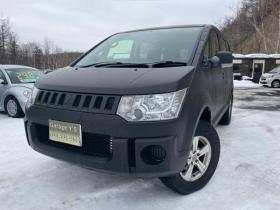 デリカ　D5　M 4WD 2400 5Dr