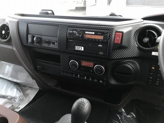 レンジャー未使用　増tワイド　家畜運搬車