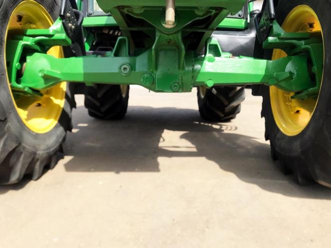 トラクタージョンディア　中古　JD6210