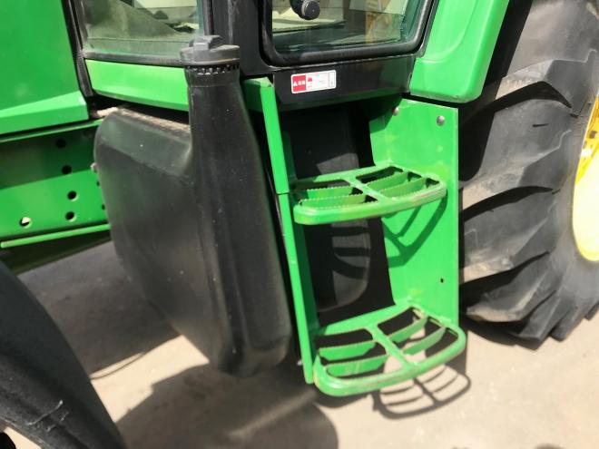 トラクタージョンディア　中古　JD6210