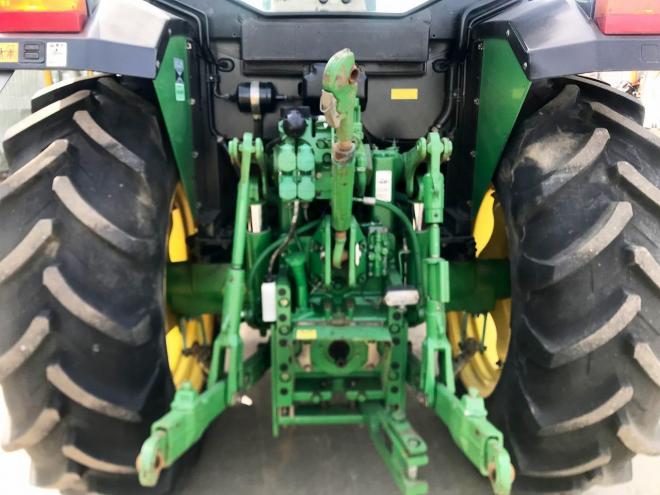 トラクタージョンディア　中古　JD6210