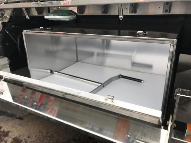 レンジャープロ未使用　ワイド　家畜運搬車　中型トラック　nlt