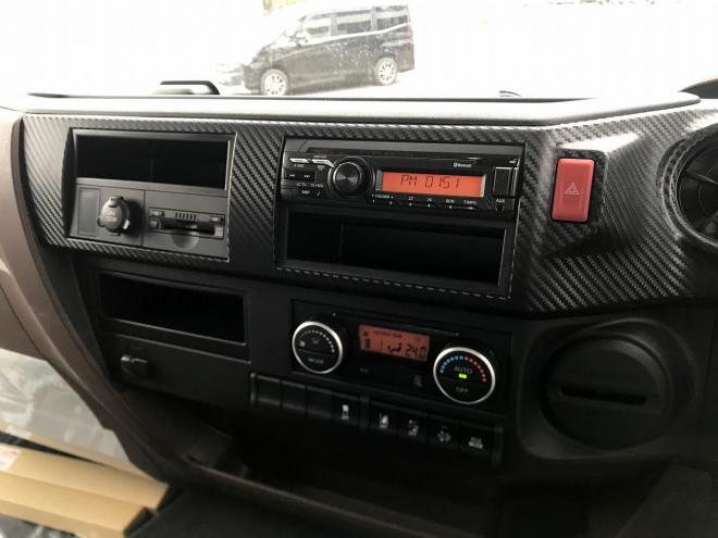 レンジャープロ未使用　ワイド　家畜運搬車　中型トラック　nlt